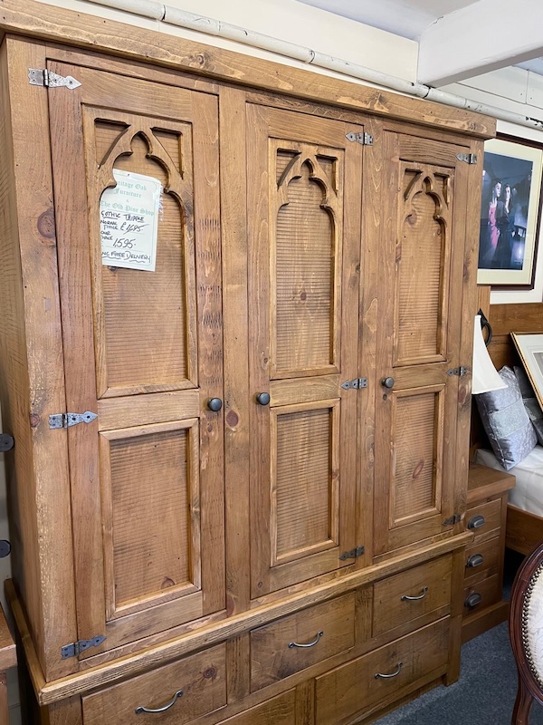 Gothic Wardrobe
